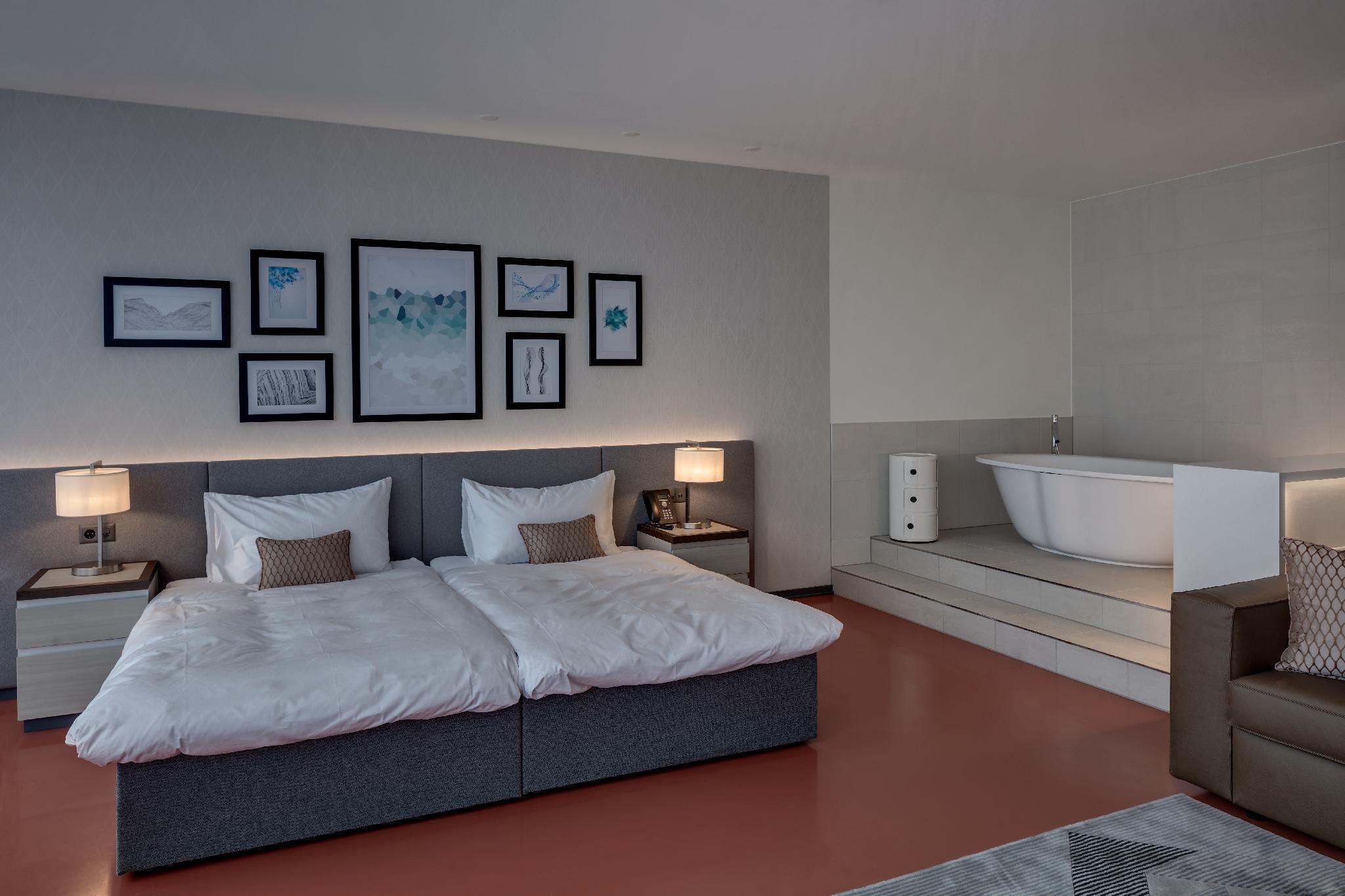 Hotel Sempachersee 4*